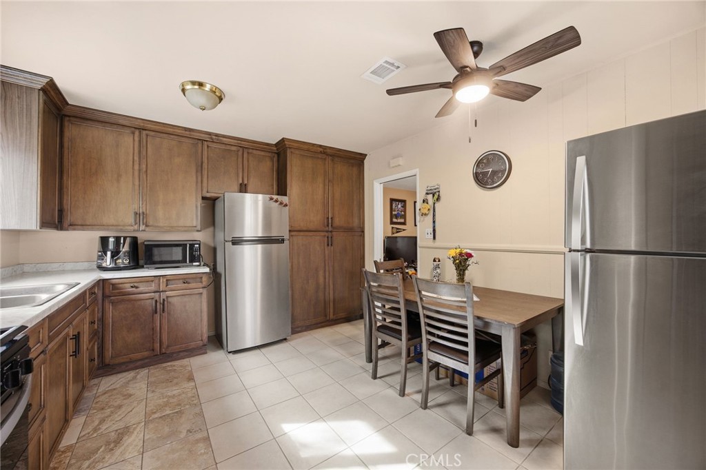 3515 Ross Property Photo 10