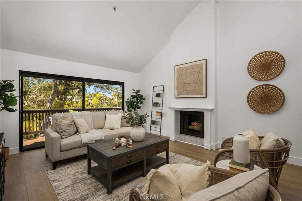 9 Canyon Island Drive Property Photo 3