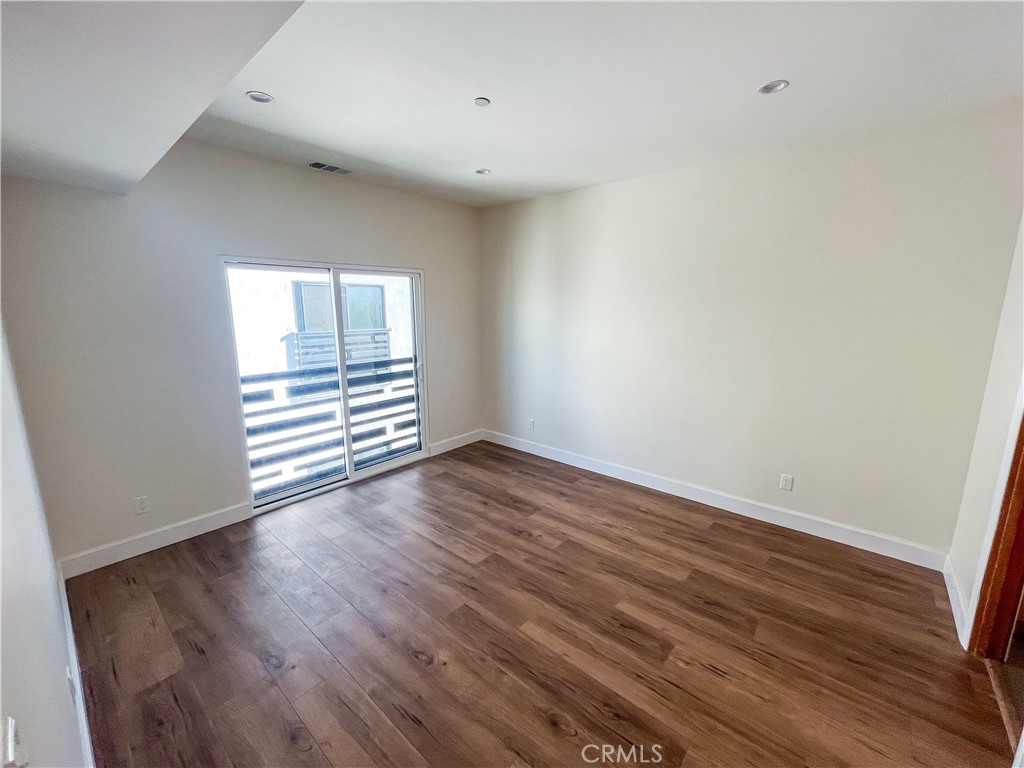 1816 1 S Hauser Boulevard Property Photo 8