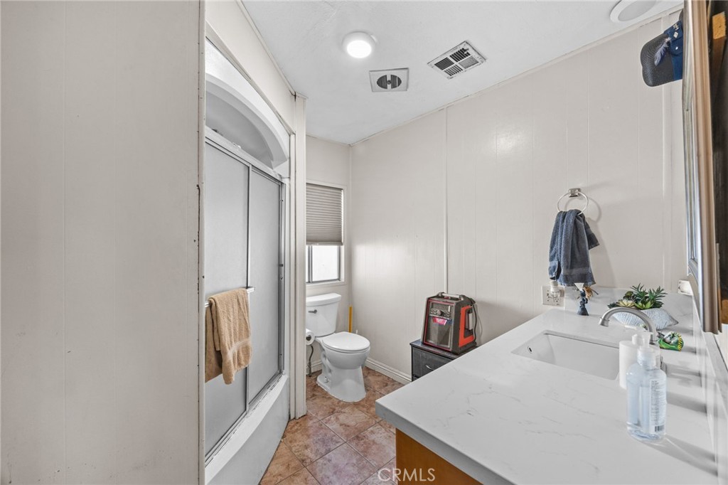 23301 Ridge Route Drive 109 Property Photo 23