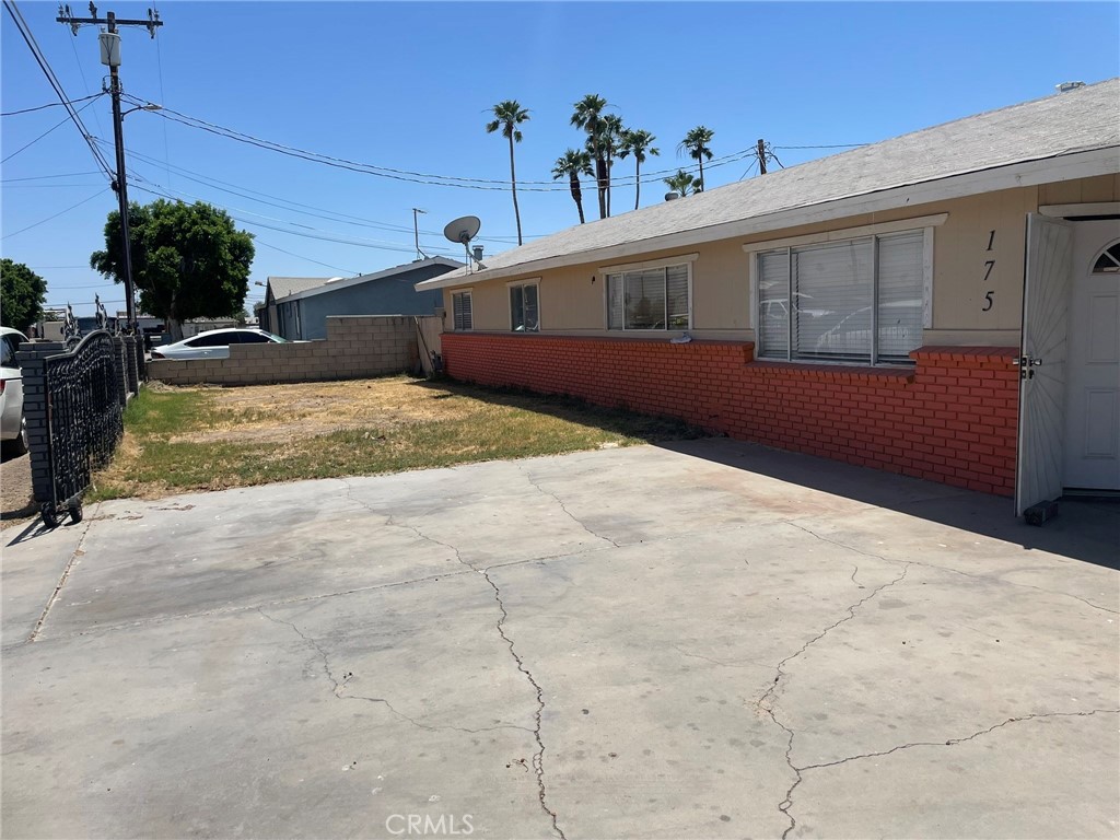 175 N Date Road Property Photo 2