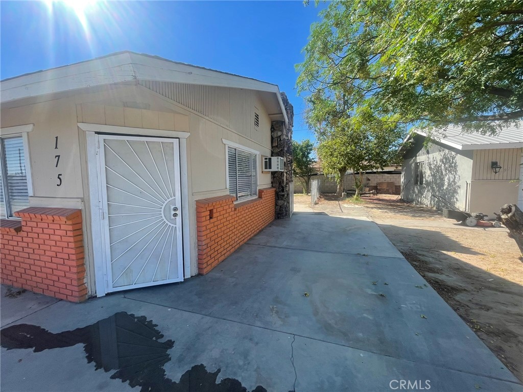 175 N Date Road Property Photo 3