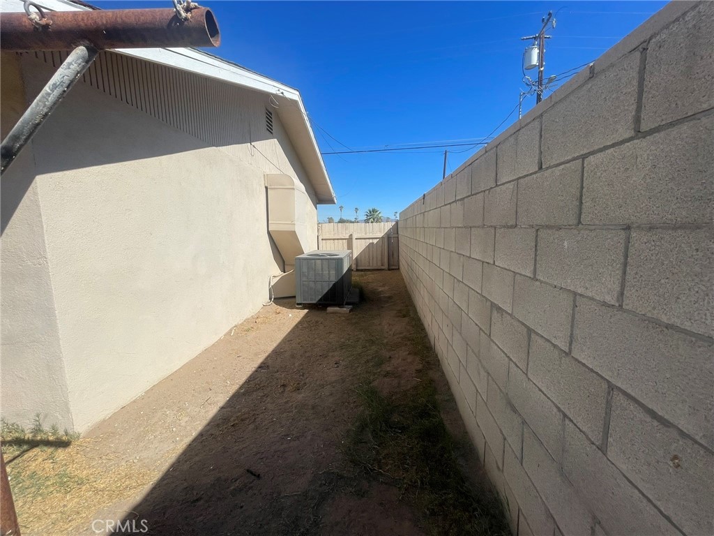 175 N Date Road Property Photo 14