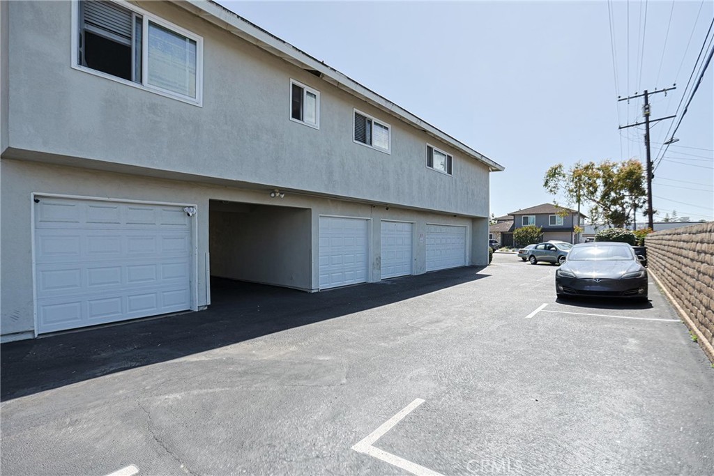 17882 Baron Circle Property Photo 13