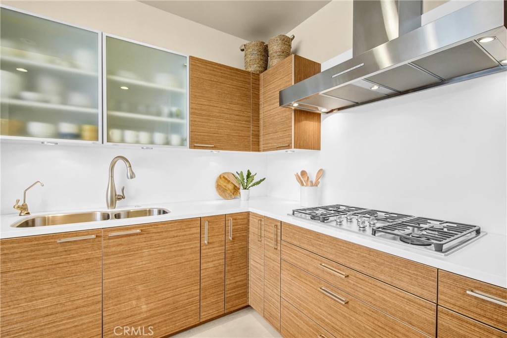 10776 Wilshire Boulevard 901 Property Photo 10