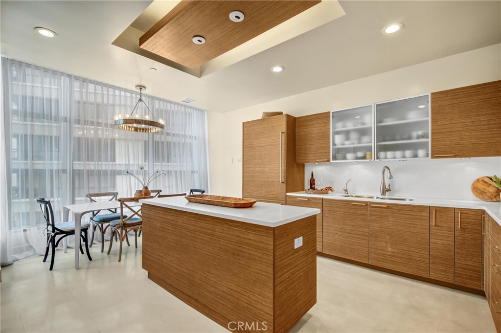 10776 Wilshire Boulevard 901 Property Photo 11