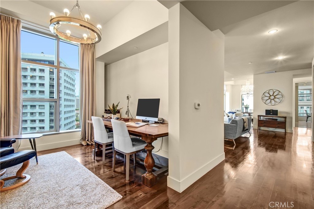 10776 Wilshire Boulevard 901 Property Photo 17