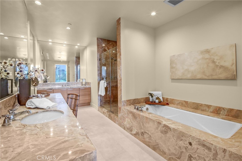 10776 Wilshire Boulevard 901 Property Photo 25