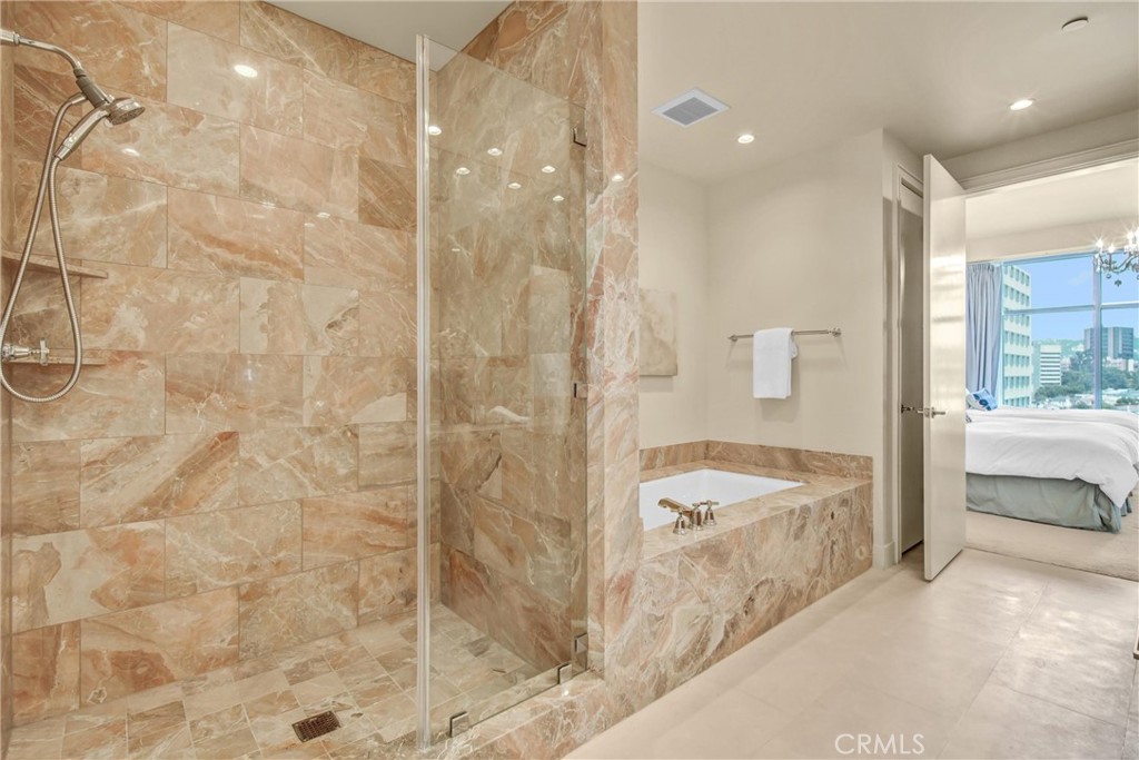 10776 Wilshire Boulevard 901 Property Photo 26