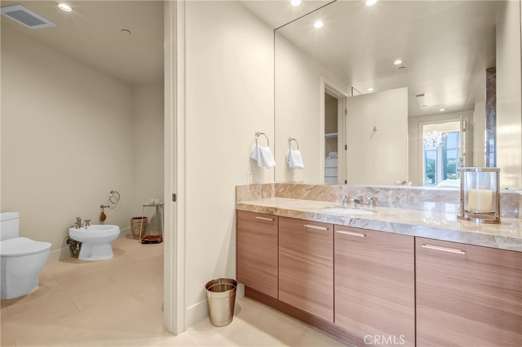 10776 Wilshire Boulevard 901 Property Photo 28