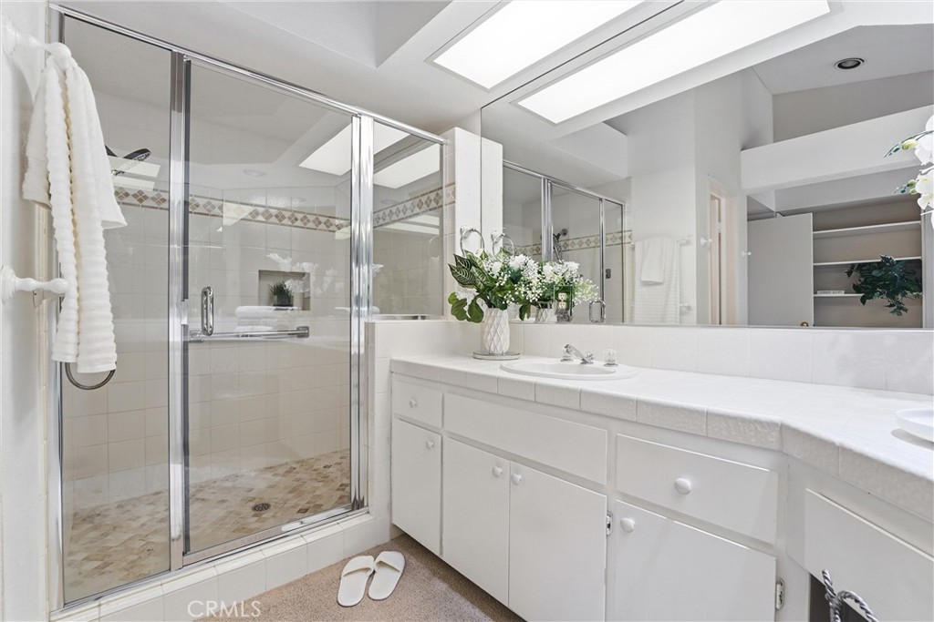 128 Desert Falls Drive E Property Photo 21