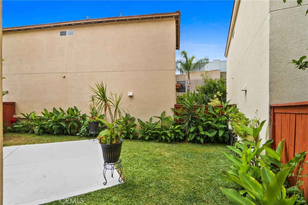 10988 Las Flores Property Photo 34