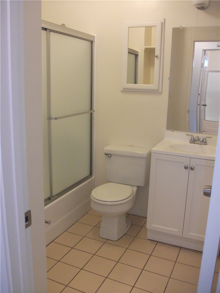 1117 Euclid Property Photo 7
