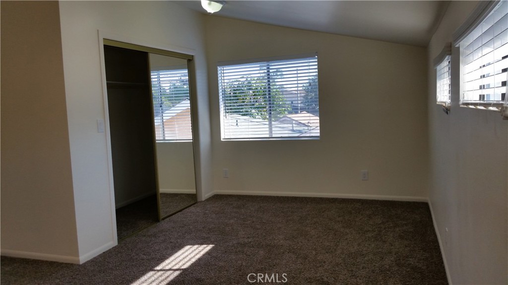 1117 Euclid Property Photo 12