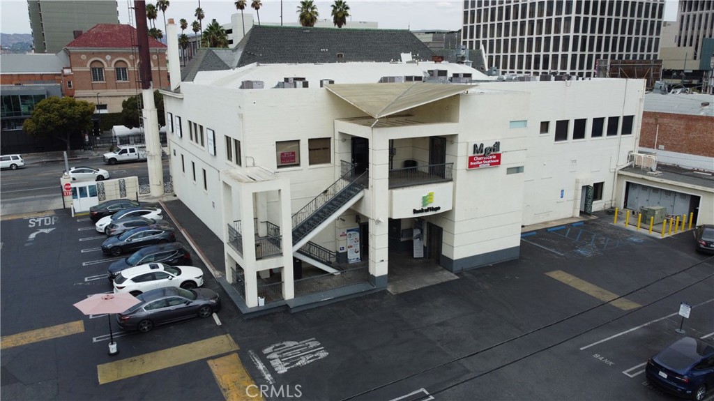 3832 Wilshire Boulevard 104 Property Photo 4