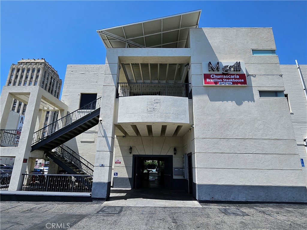 3832 Wilshire Boulevard 104 Property Photo 5