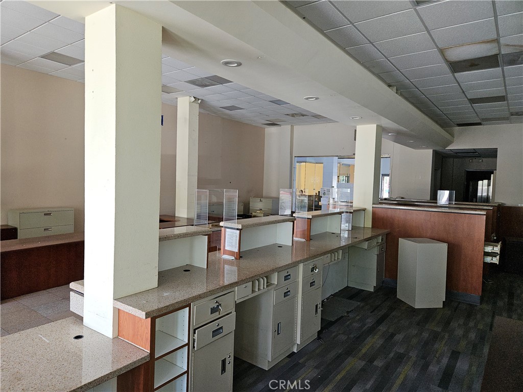 3832 Wilshire Boulevard 104 Property Photo 16