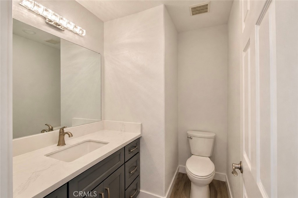 562 Condor Avenue Property Photo 26