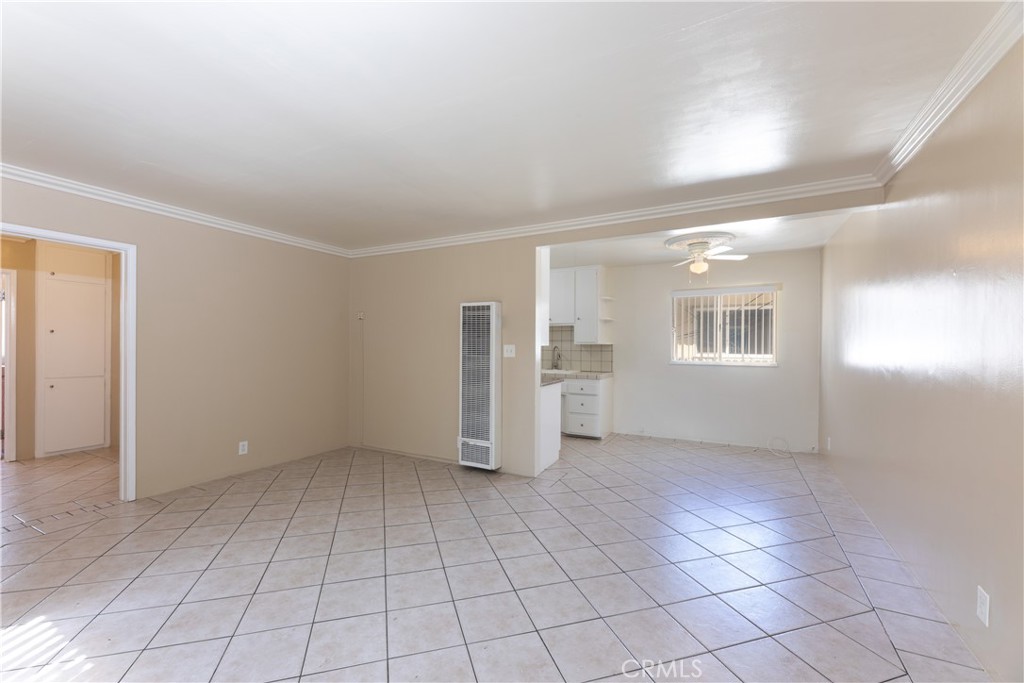 1250 E 4th, 8 Property Photo 1