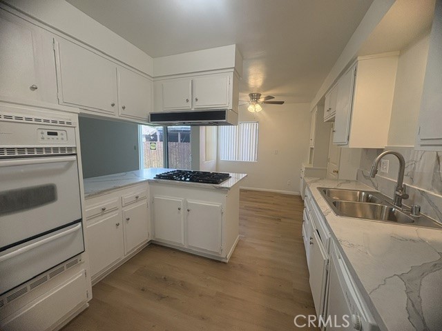 4222 W 156th Property Photo 4