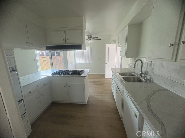 4222 W 156th Property Photo 6