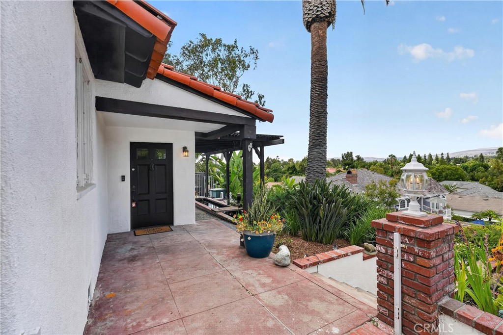 5211 Eureka Property Photo 6