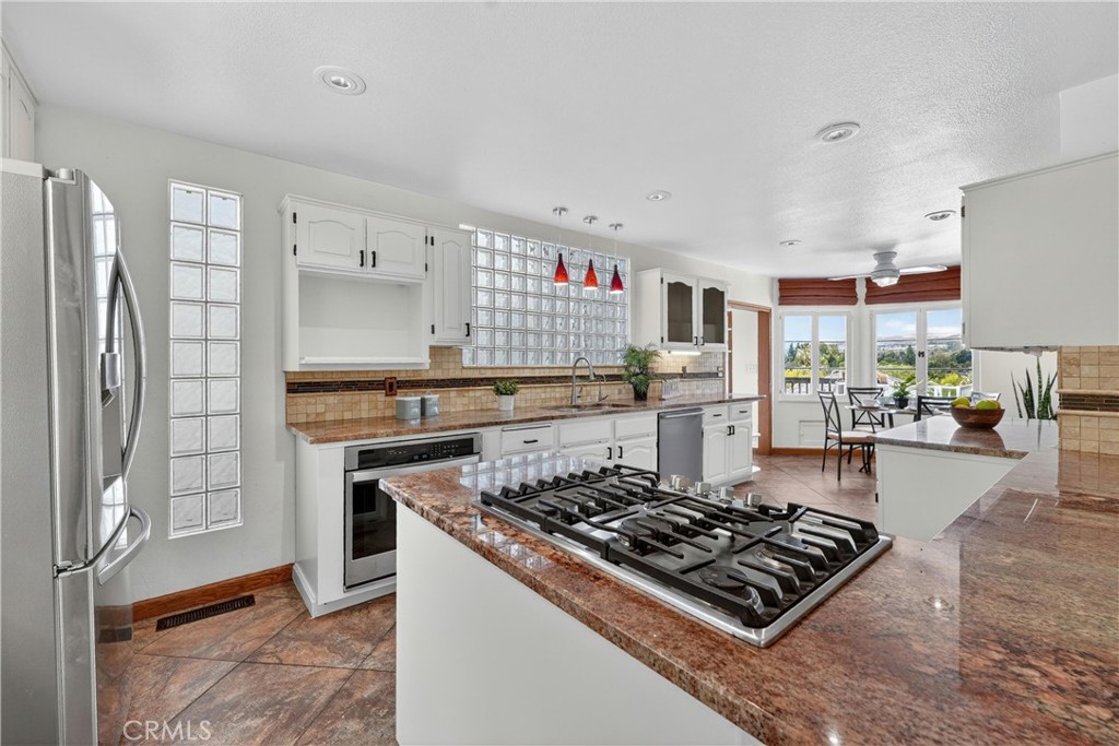 5211 Eureka Property Photo 18