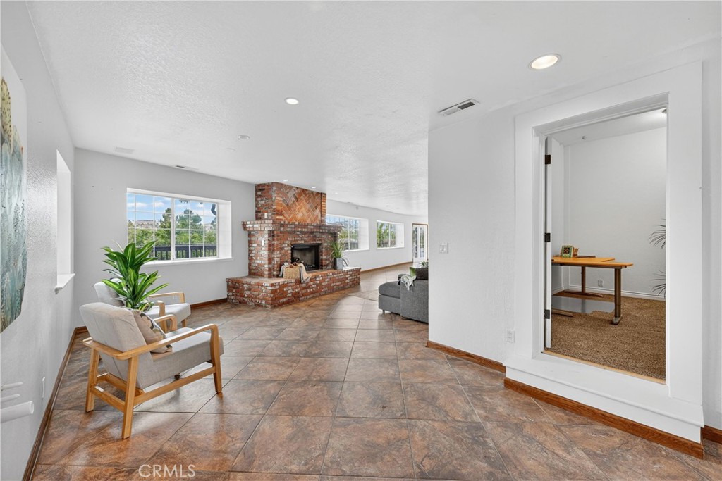 5211 Eureka Property Photo 24
