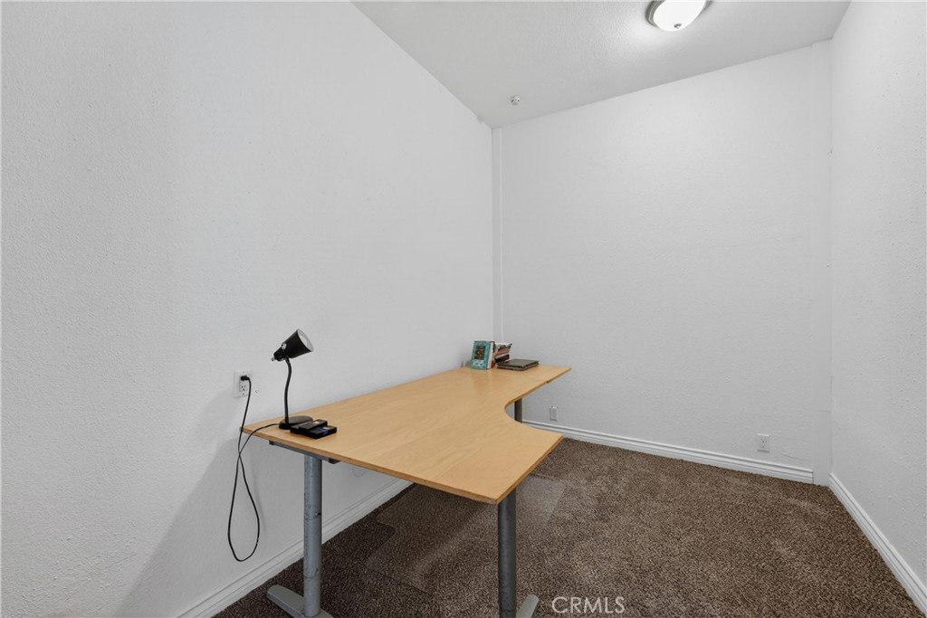 5211 Eureka Property Photo 25
