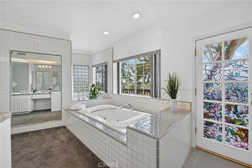 5211 Eureka Property Photo 34