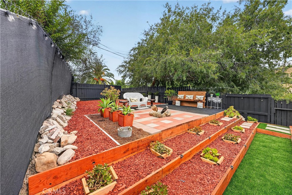 4419 Radium Property Photo 42