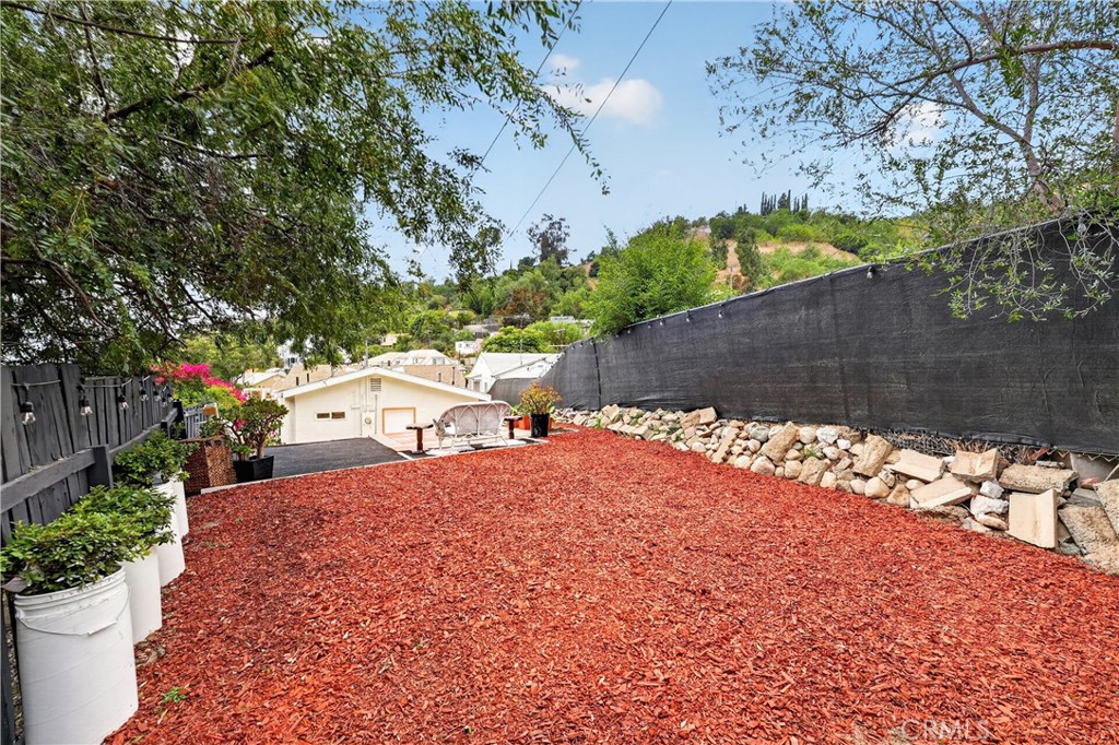 4419 Radium Property Photo 48