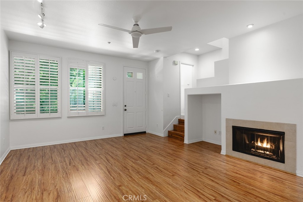 127 Jadestone Property Photo 6