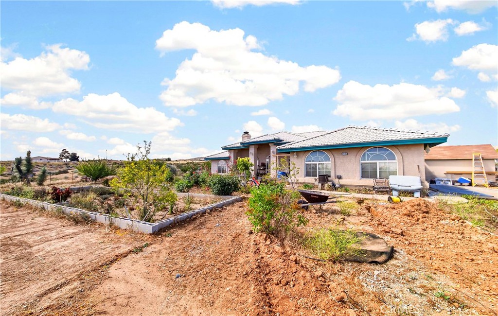 5445 Snow Line Property Photo 6