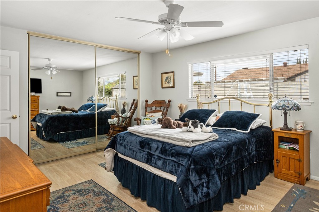 915 E La Veta Avenue Property Photo 15
