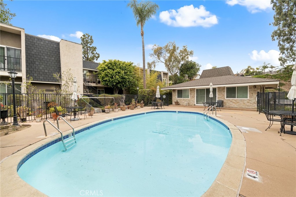 1117 Rosecrans Avenue 15a Property Photo 31