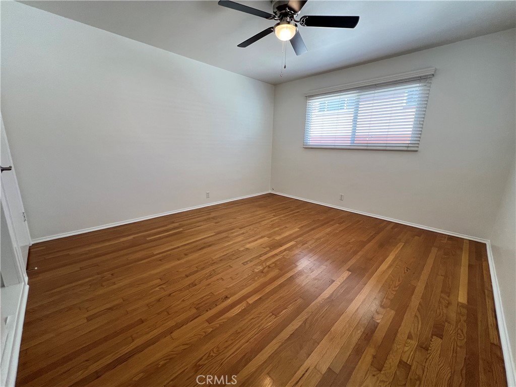 1023 E 1st 17 Property Photo 14