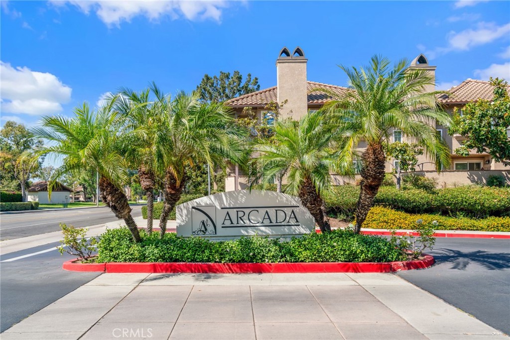 2756 Monza Property Photo 3