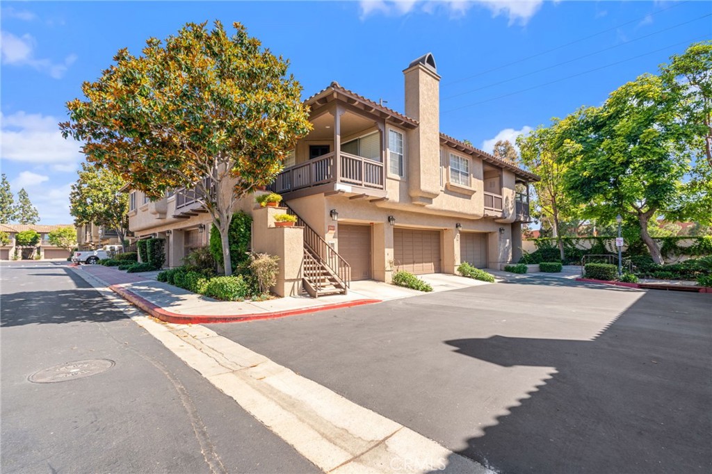 2756 Monza Property Photo 13