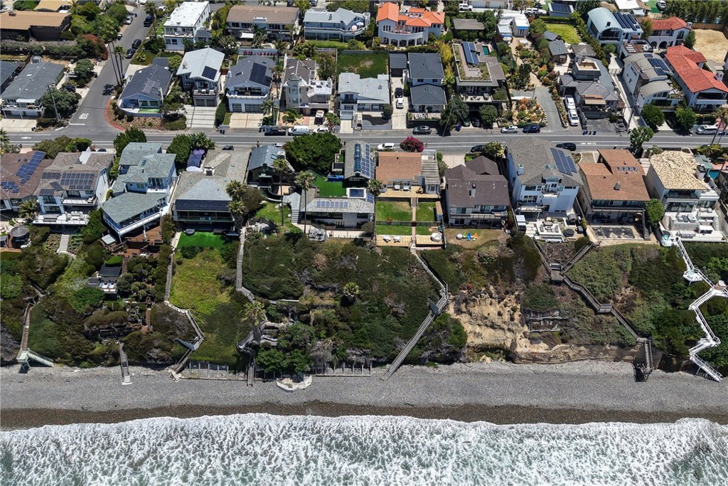 1547 Neptune Property Photo 3