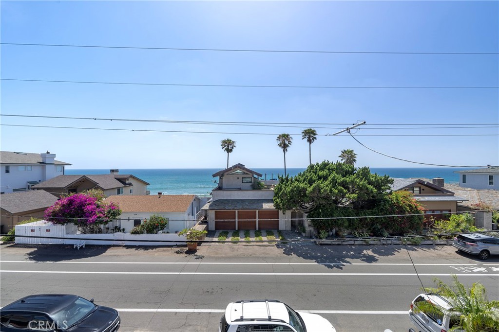 1547 Neptune Property Photo 22