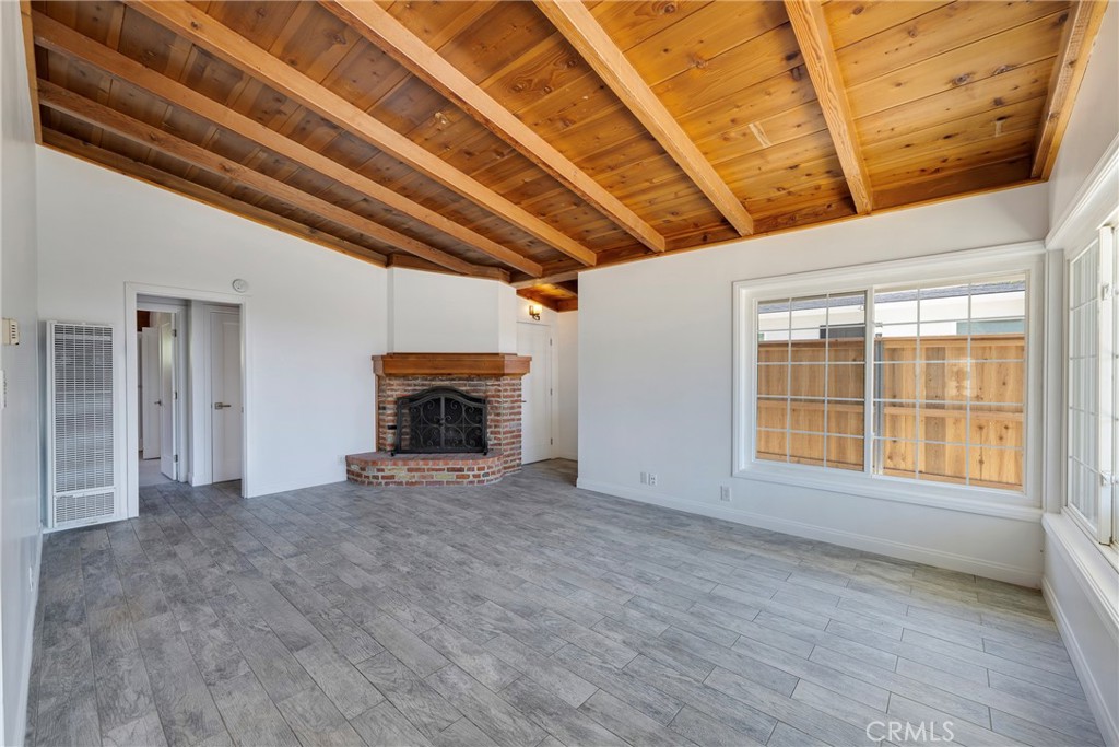 1547 Neptune Property Photo 37