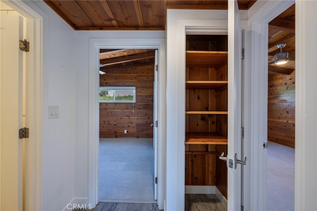 1547 Neptune Property Photo 42