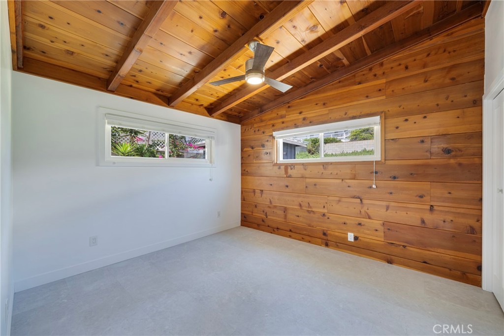 1547 Neptune Property Photo 48