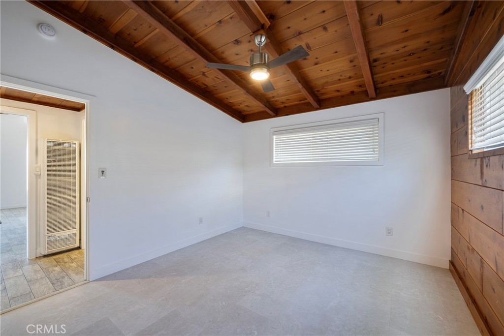 1547 Neptune Property Photo 52