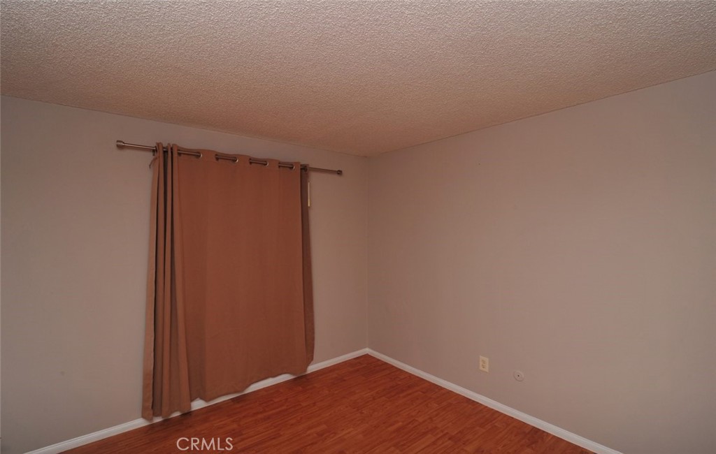 17 Scottsdale N Property Photo 9