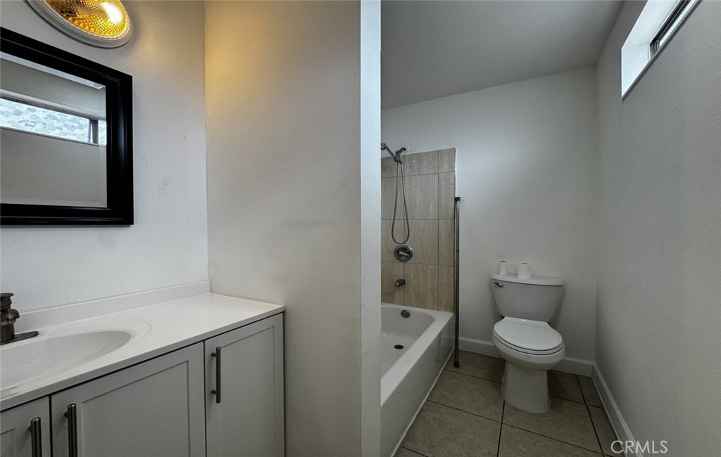 17 Scottsdale N Property Photo 12