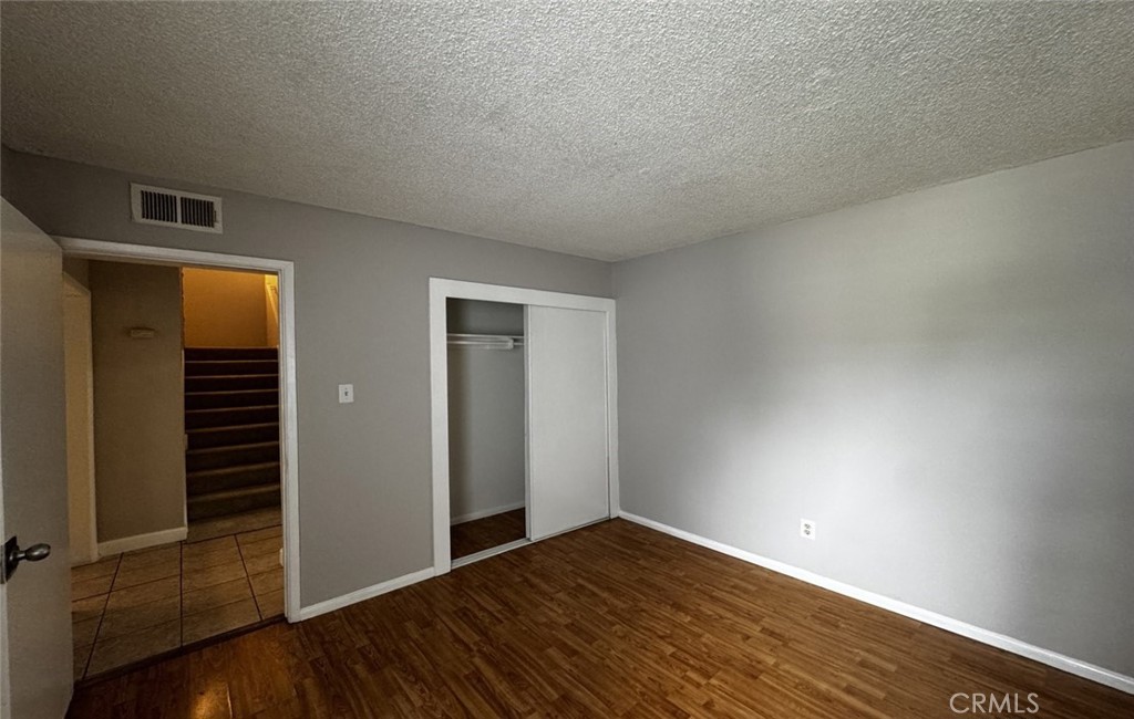 17 Scottsdale N Property Photo 16
