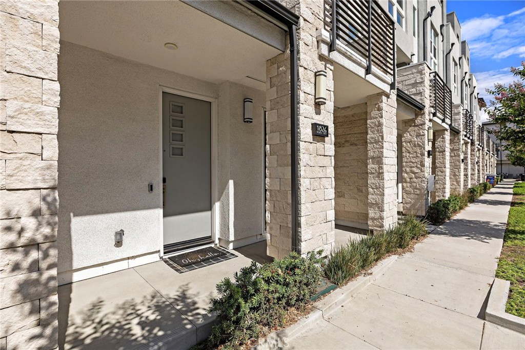 1826 W Bushell St Property Photo 4