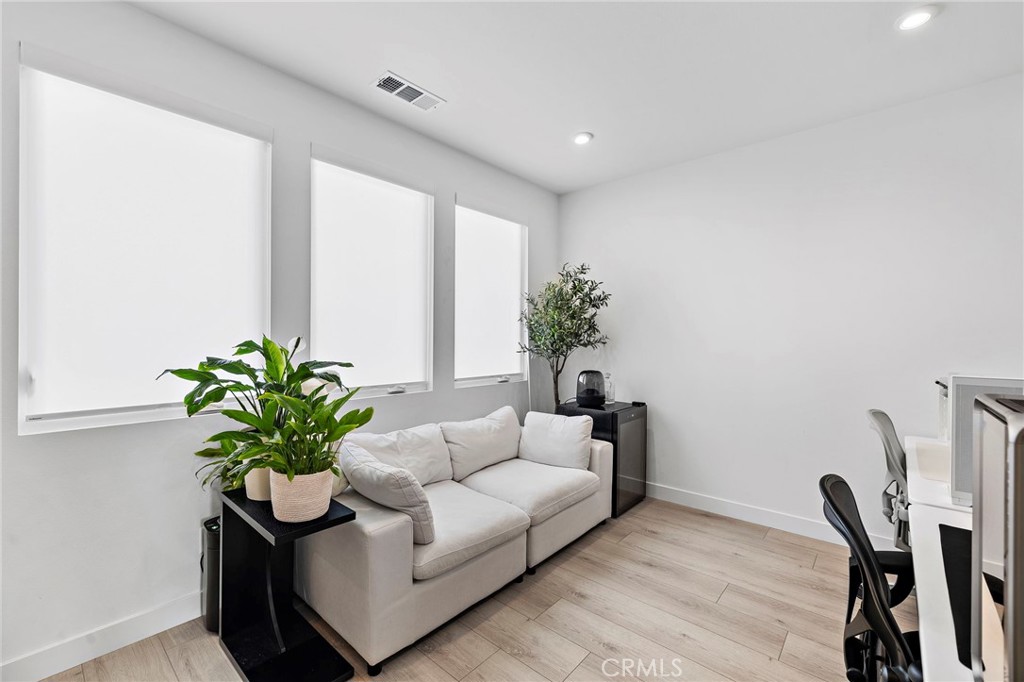 1826 W Bushell St Property Photo 23